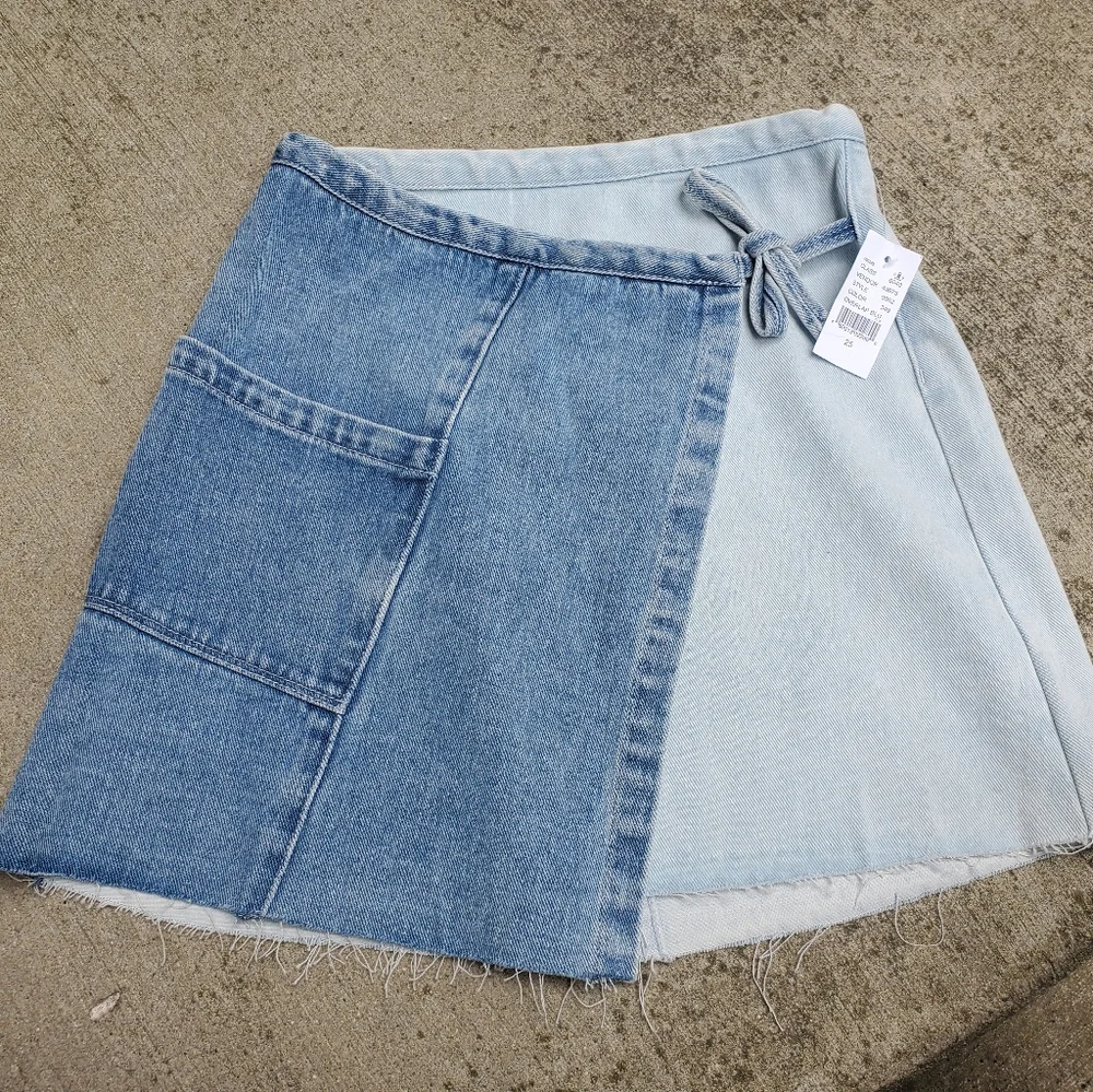 Pacsun denim skirt size 25 - Picture 1 of 4